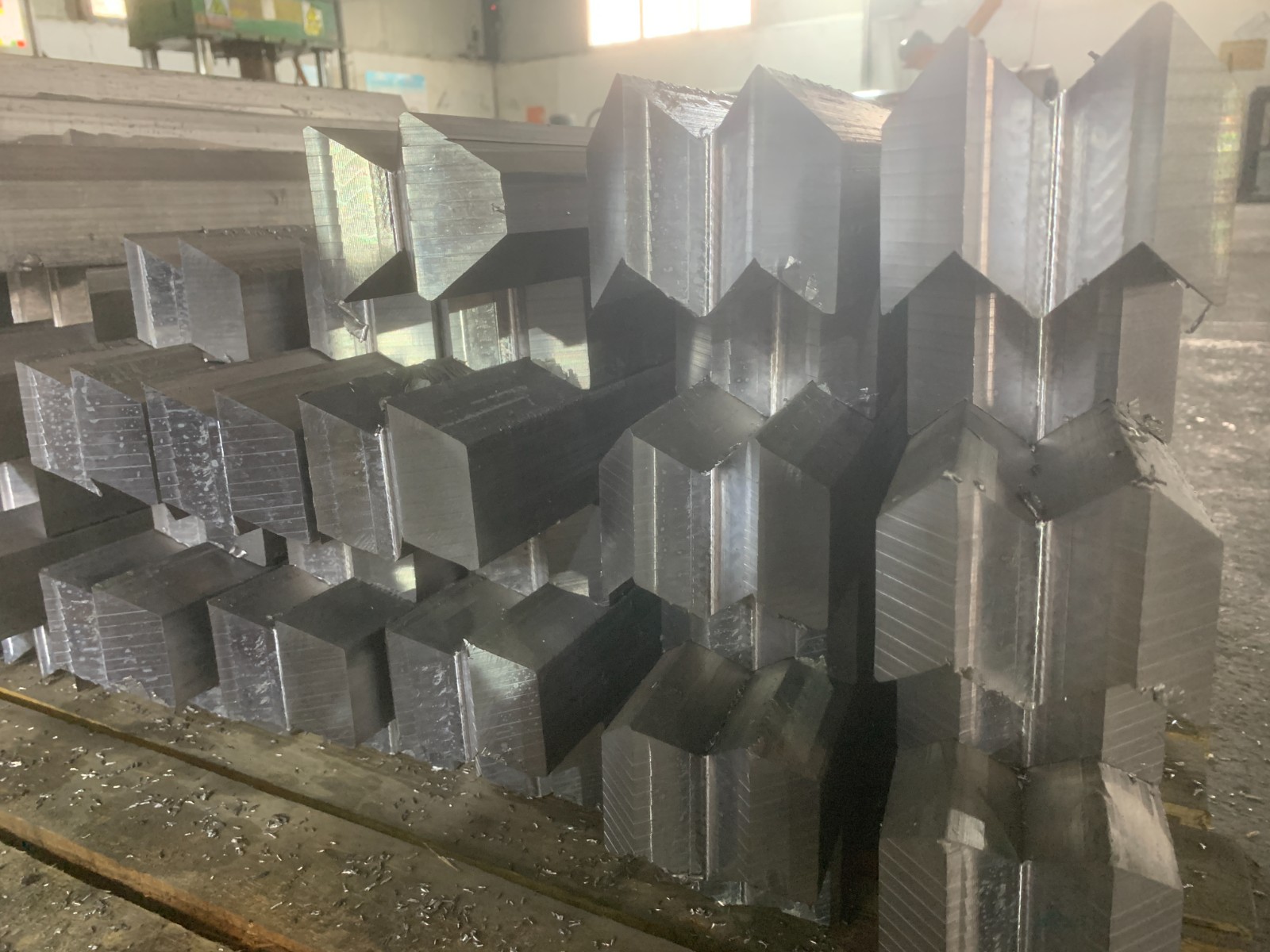 菏泽铅材料异型件生产加工